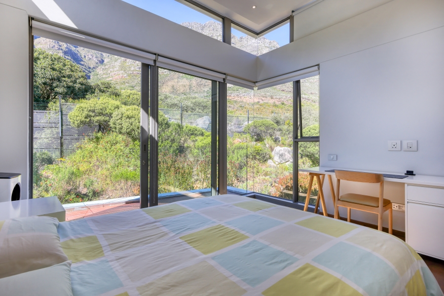 5 Bedroom Property for Sale in Camps Bay Western Cape